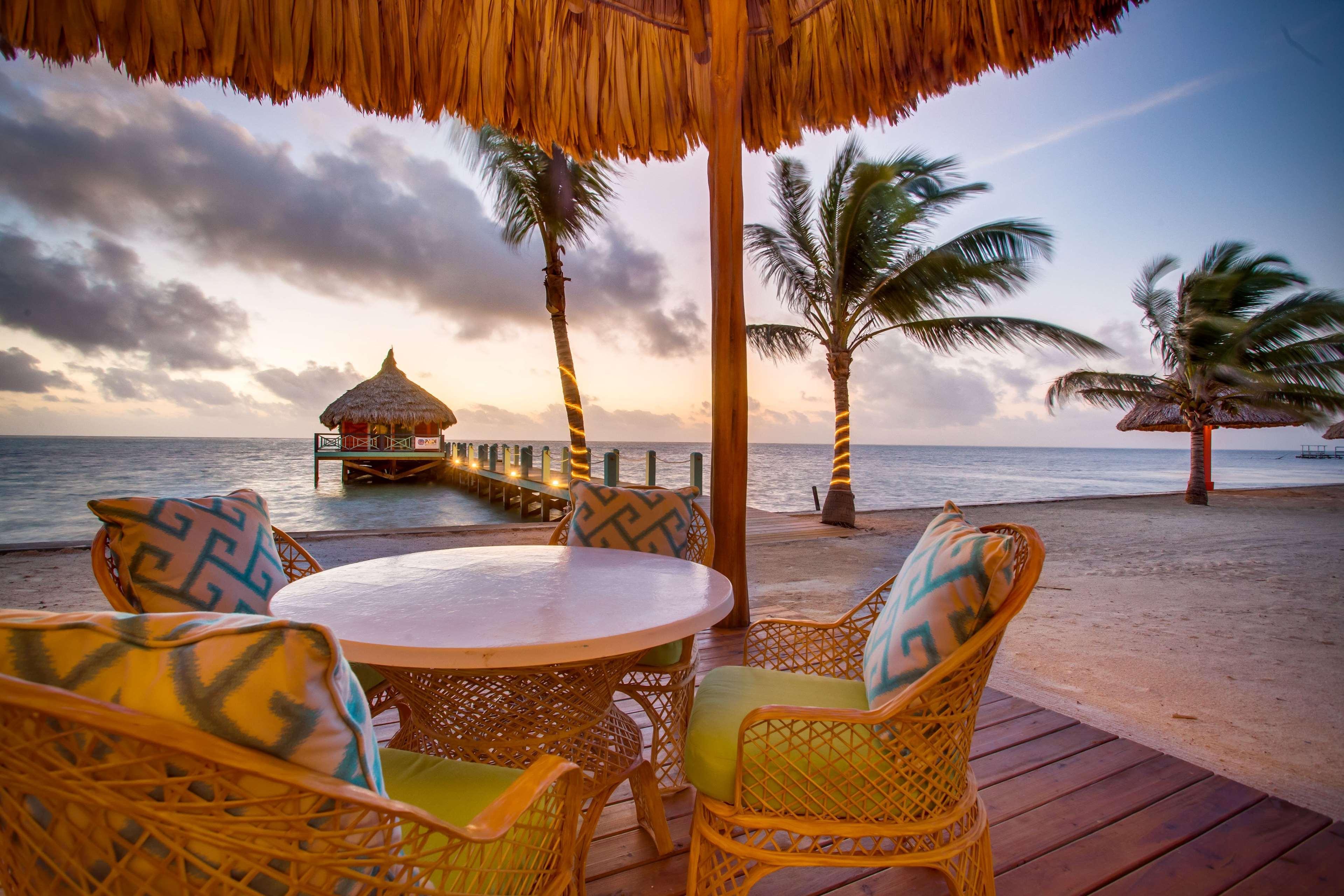 Costa Blu Beach Resort, Trademark Collection By Wyndham (Adults Only) San Pedro  Exterior photo